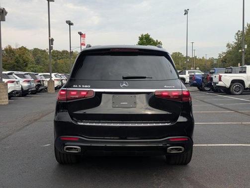 2026 Mercedes-Benz GLS 580 4MATIC