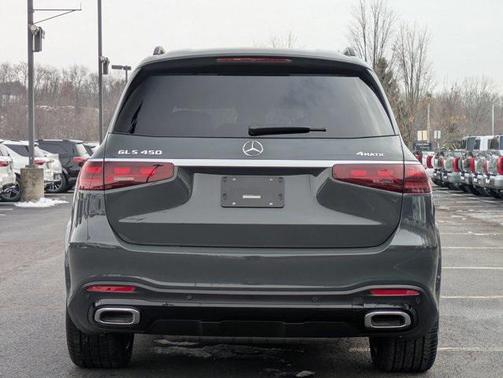 2026 Mercedes-Benz GLS 450 4MATIC