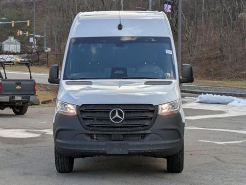 2025 Mercedes-Benz Sprinter 2500 Standard Roof