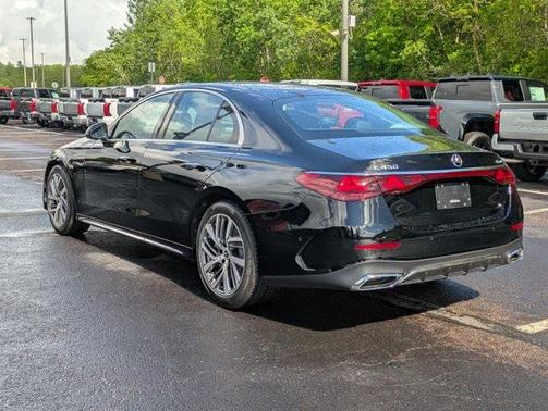 2025 Mercedes-Benz E-Class 4MATIC