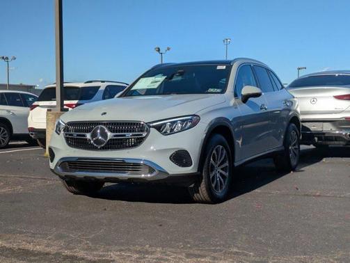 2026 Mercedes-Benz GLC 300 4MATIC