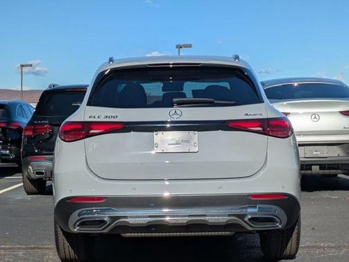 2026 Mercedes-Benz GLC 300 4MATIC