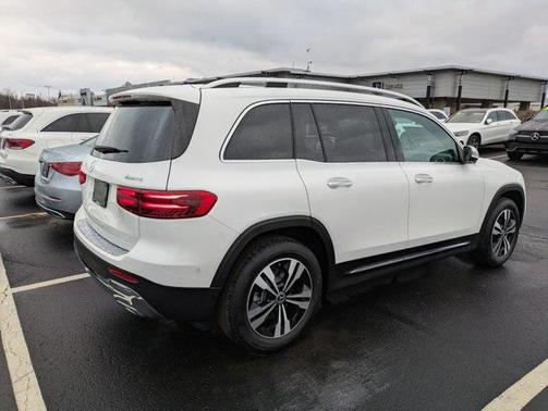 2026 Mercedes-Benz GLB 250 4MATIC