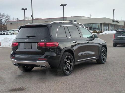 2026 Mercedes-Benz GLB 250 4MATIC