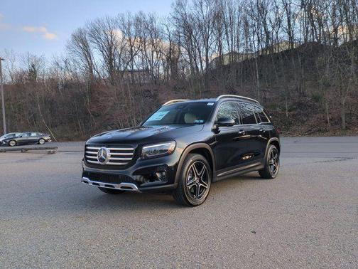 Black 2026 Mercedes-Benz GLB 250 4MATIC