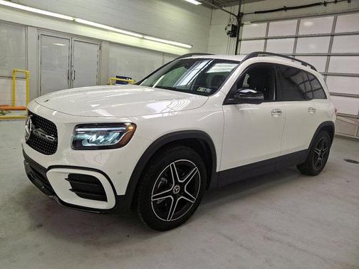 2025 Mercedes-Benz GLB 250 4MATIC