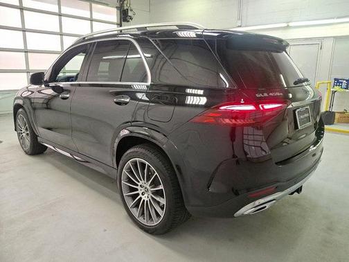 2024 Mercedes-Benz GLE 450 Plug-In Hybrid 4MATIC
