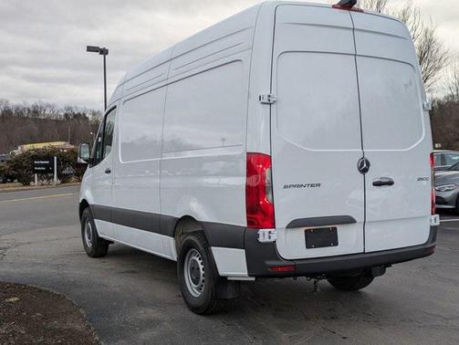 2025 Mercedes-Benz Sprinter 2500 Standard Roof