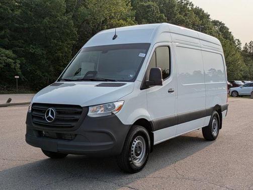 2025 Mercedes-Benz Sprinter 2500 Standard Roof