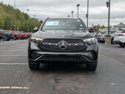 2026 Mercedes-Benz GLC 300 4MATIC