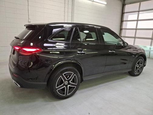 2024 Mercedes-Benz GLC 300 4MATIC