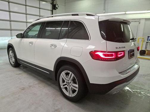 2021 Mercedes-Benz GLB 250 4MATIC