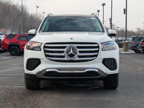 2026 Mercedes-Benz GLS 450 4MATIC