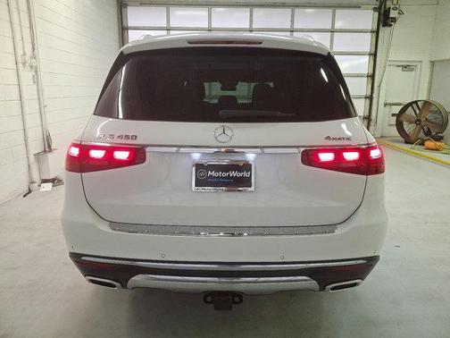 2025 Mercedes-Benz GLS 450 4MATIC