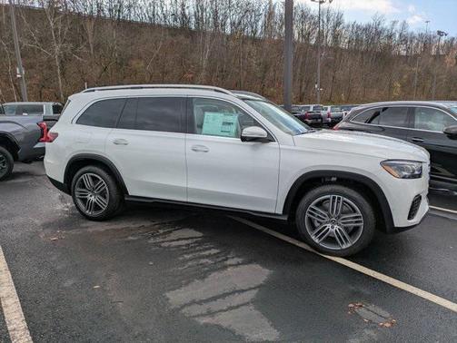 2026 Mercedes-Benz GLS 450 4MATIC