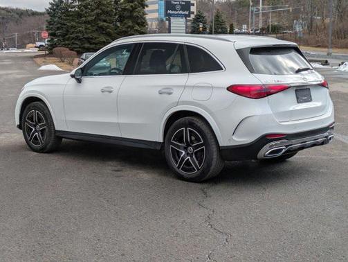 2025 Mercedes-Benz GLC 350e Base
