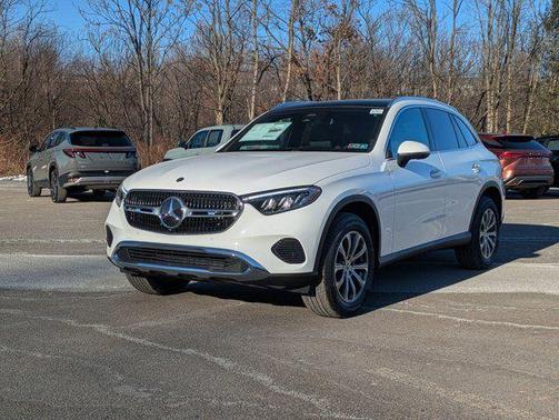 Polar White 2026 Mercedes-Benz GLC 300 4MATIC
