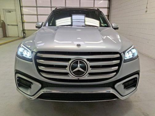 Cirrus Silver Metallic 2025 Mercedes-Benz GLS 450 4MATIC