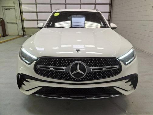 2025 Mercedes-Benz GLC 350e Base