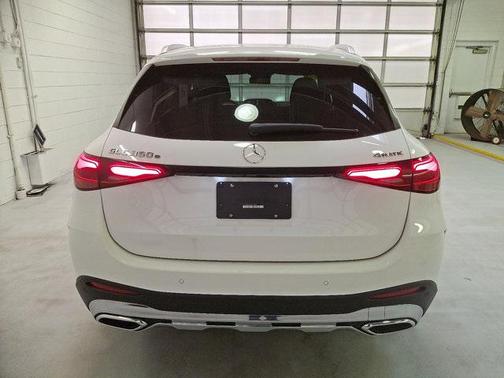 2025 Mercedes-Benz GLC 350e Base