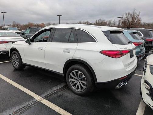 2026 Mercedes-Benz GLC 300 4MATIC