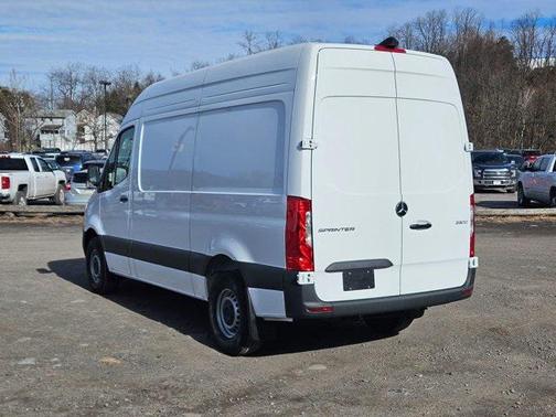 2025 Mercedes-Benz Sprinter 2500 Standard Roof