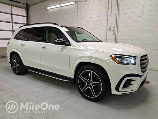 Polar White 2026 Mercedes-Benz GLS 450 4MATIC