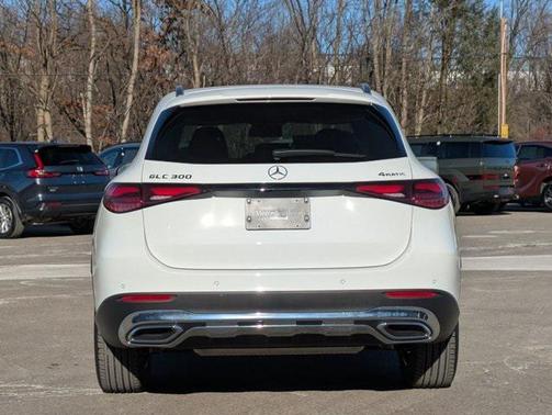 2026 Mercedes-Benz GLC 300 4MATIC