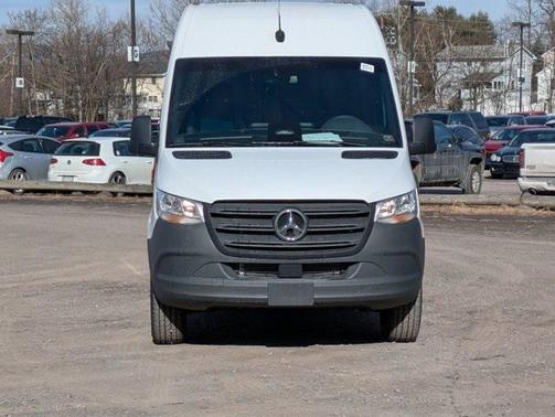 2025 Mercedes-Benz Sprinter 2500 Standard Roof