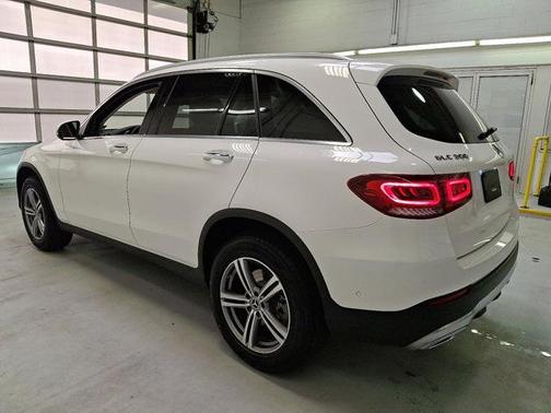 2022 Mercedes-Benz GLC 300 4MATIC
