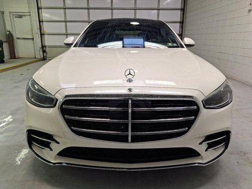 MANUFAKTUR Cashmere White Magno 2023 Mercedes-Benz S-Class 4MATIC
