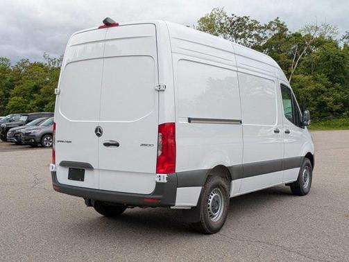 2025 Mercedes-Benz Sprinter 2500 Standard Roof