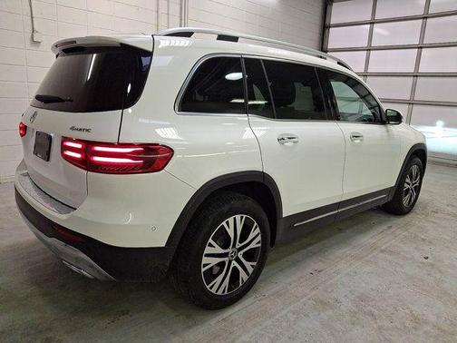 2025 Mercedes-Benz GLB 250 4MATIC