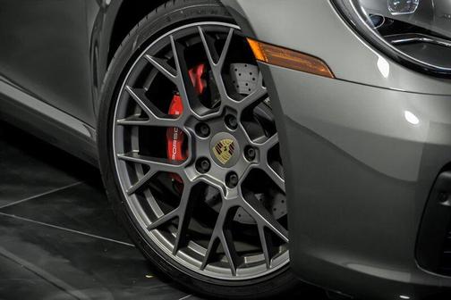2020 Porsche 911 Carrera S