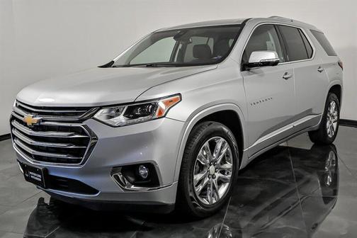 Silver Ice Metallic 2020 Chevrolet Traverse High Country
