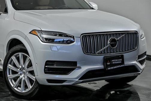 2016 Volvo XC90 Hybrid T8 Inscription