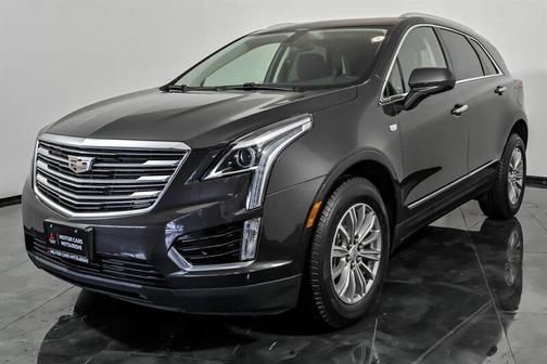 Dark Granite Metallic 2018 Cadillac XT5 Luxury