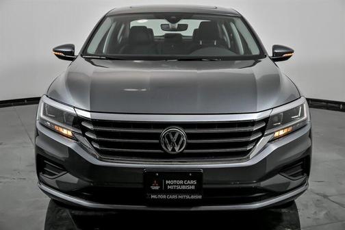 2022 Volkswagen Passat 2.0T SE