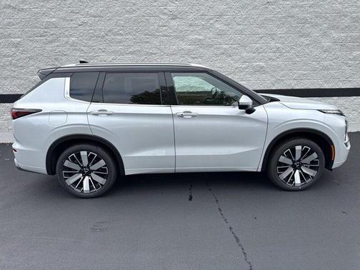 2025 Mitsubishi Outlander SEL 2.5 S-AWC