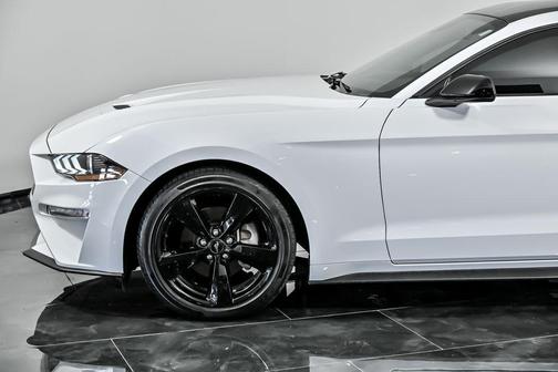 2023 Ford Mustang EcoBoost