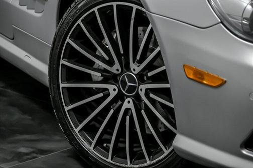 2009 Mercedes-Benz SL-Class SL 550
