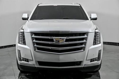 2020 Cadillac Escalade Luxury