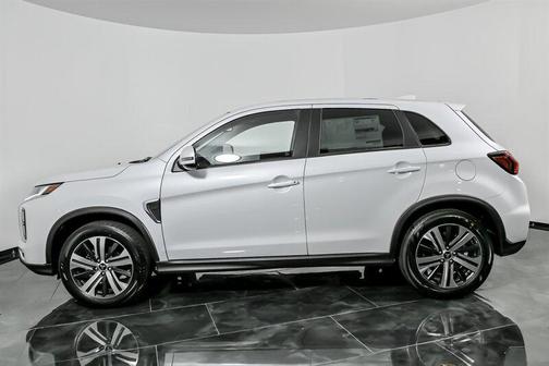 2025 Mitsubishi Outlander Sport SE