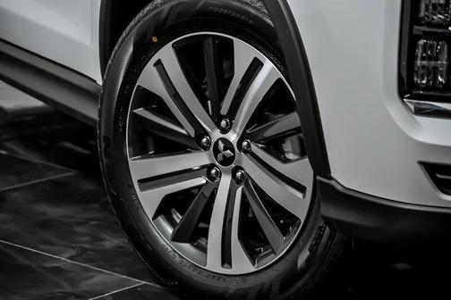 2025 Mitsubishi Outlander Sport SE