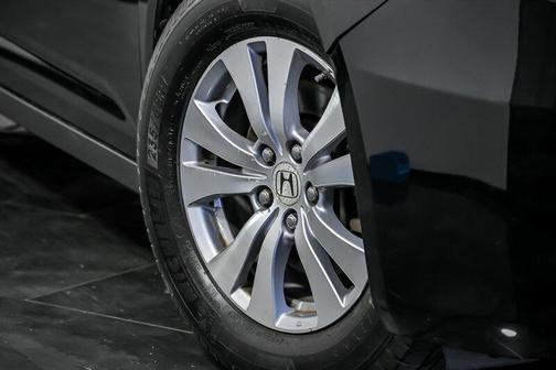 Crystal Black Pearl 2015 Honda Odyssey EX-L