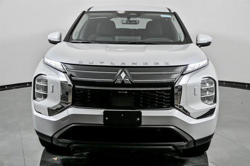 2025 Mitsubishi Outlander ES 2.5 S-AWC