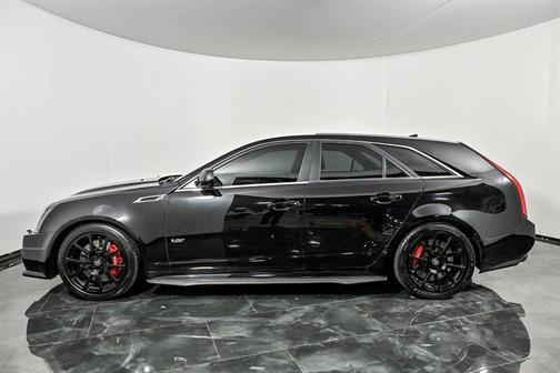 Black Raven 2014 Cadillac CTS-V Base