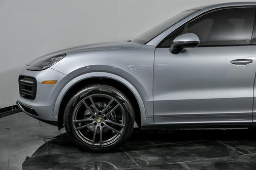 2020 Porsche Cayenne Cayenne