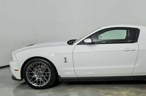 Performance White 2012 Ford Shelby GT500 Base