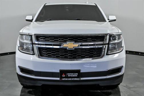 Summit White 2018 Chevrolet Suburban LT